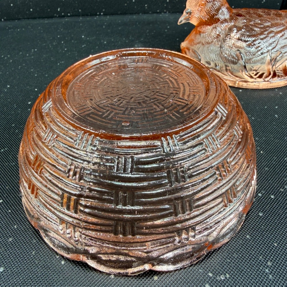 Heisey Hsinchu Glass Pink Bird on Nest Trinket Dish Basketweave 4x6 Vintage - Picture 9 of 15